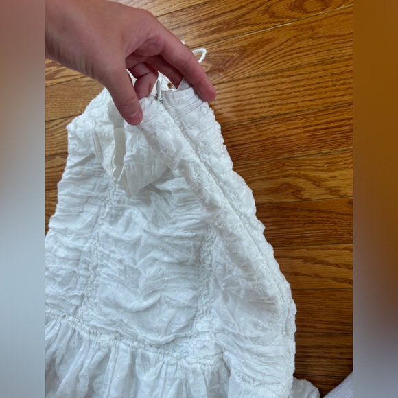 Tie shoulder white mini dress ruffle - Picture 5 of 5